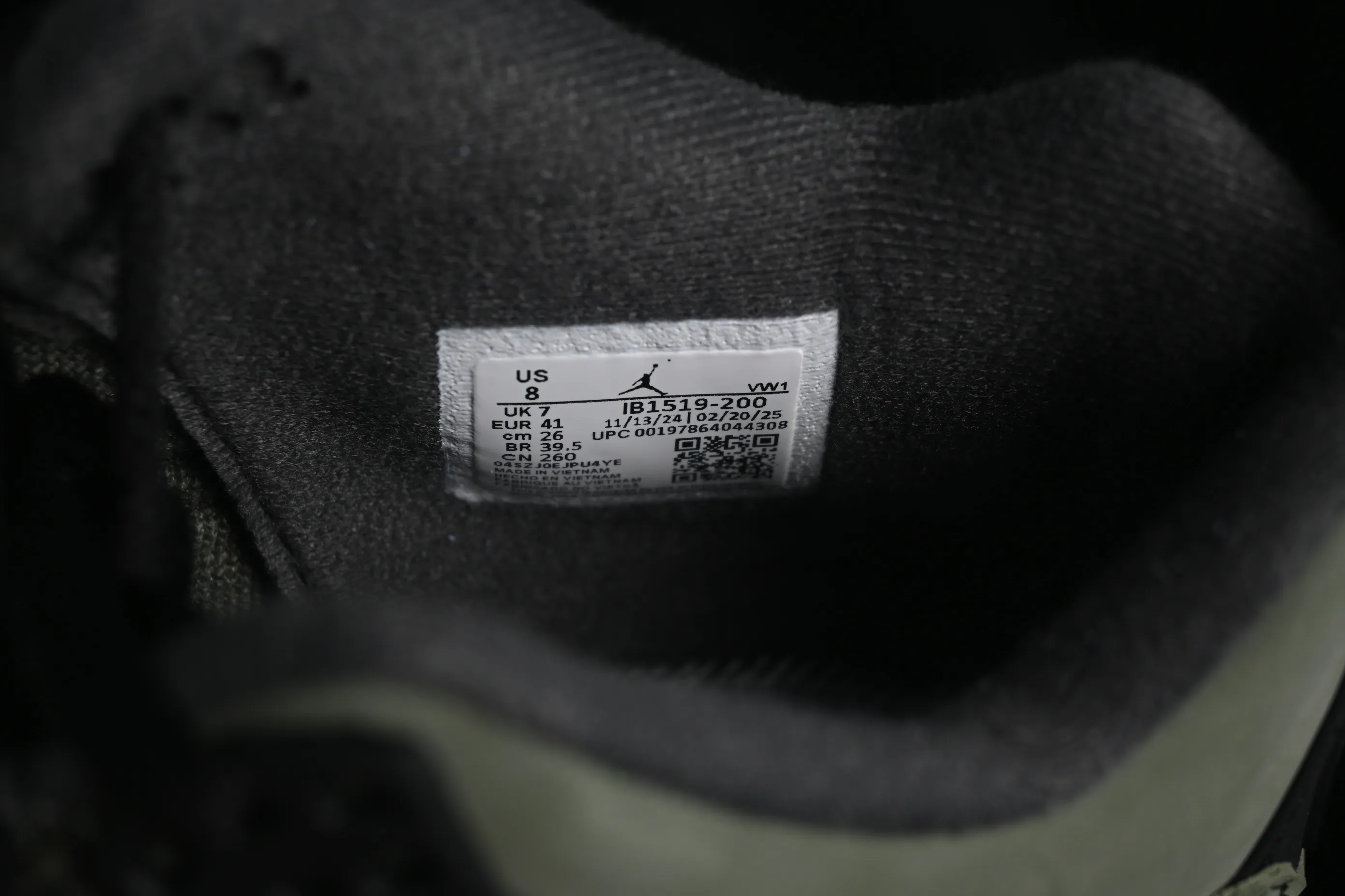 All categories Air Jordan Jordan series basketball shoes Air Jordan 4 X version Undefeated x Air Jordan 4 OG AJ4 Joe 4 olive green suede IB1519-200